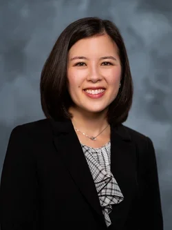 Hannah Peterson Headshot