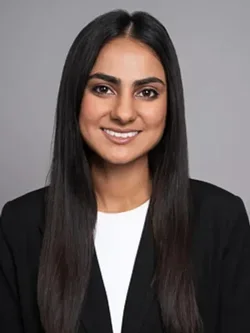 Sabrina Khan